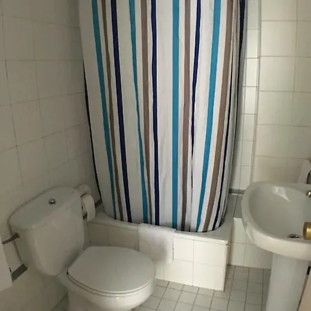 Casa de hóspedes ** Ec