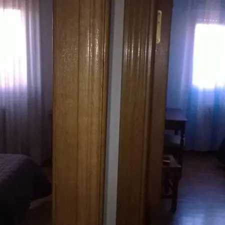 Guest house ** Ec 3*