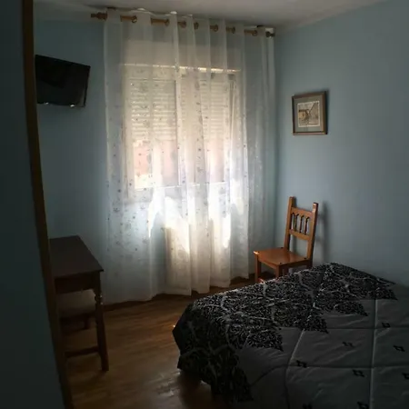 Casa de hóspedes ** Ec 3*