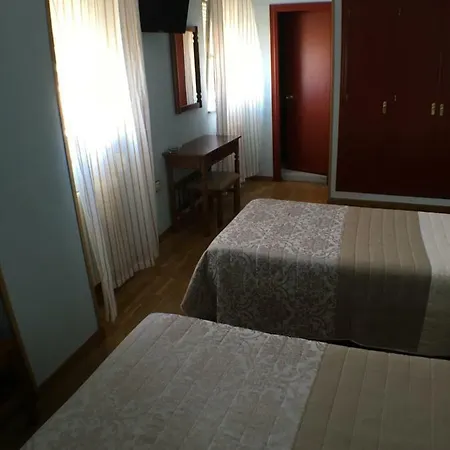 Guest house ** Ec 3*