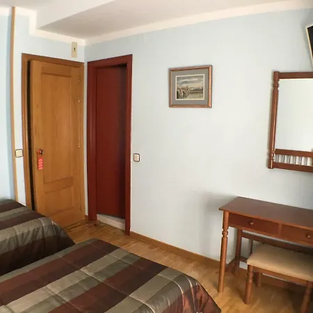 Casa de hóspedes ** Ec 3*